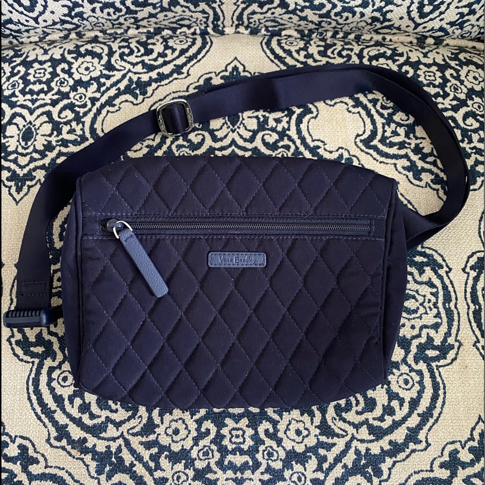 Vera Bradley Navy blue quilted fannypack